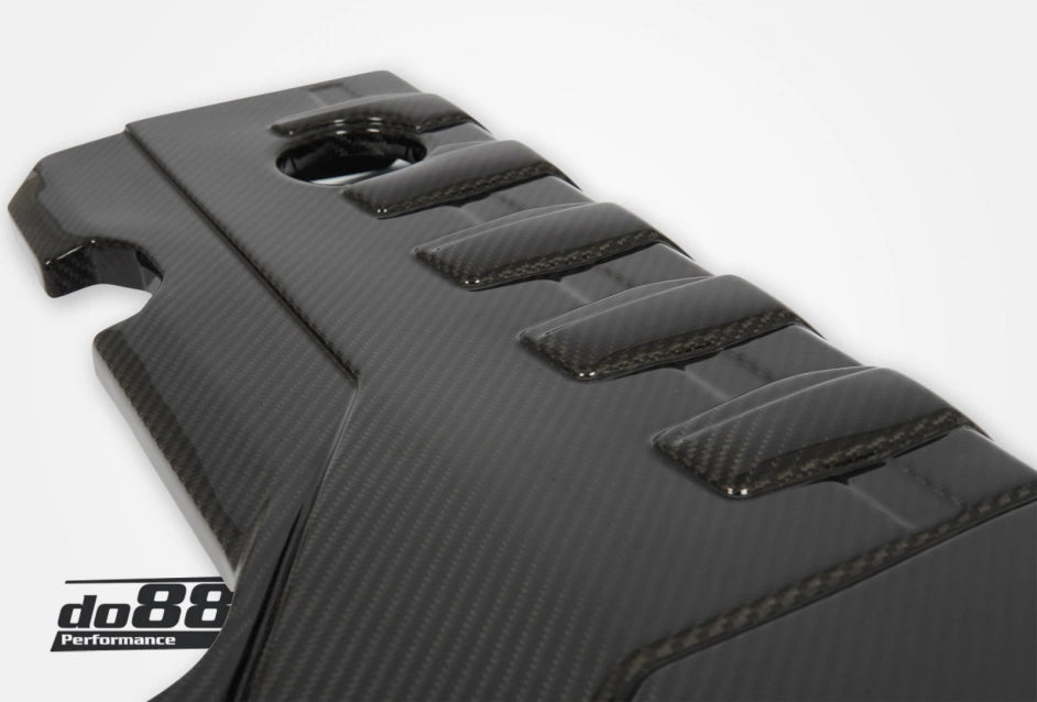 Audi RS3 8V.2 & 8Y / TTRS 8S Carbon fiber engine and manifold cover