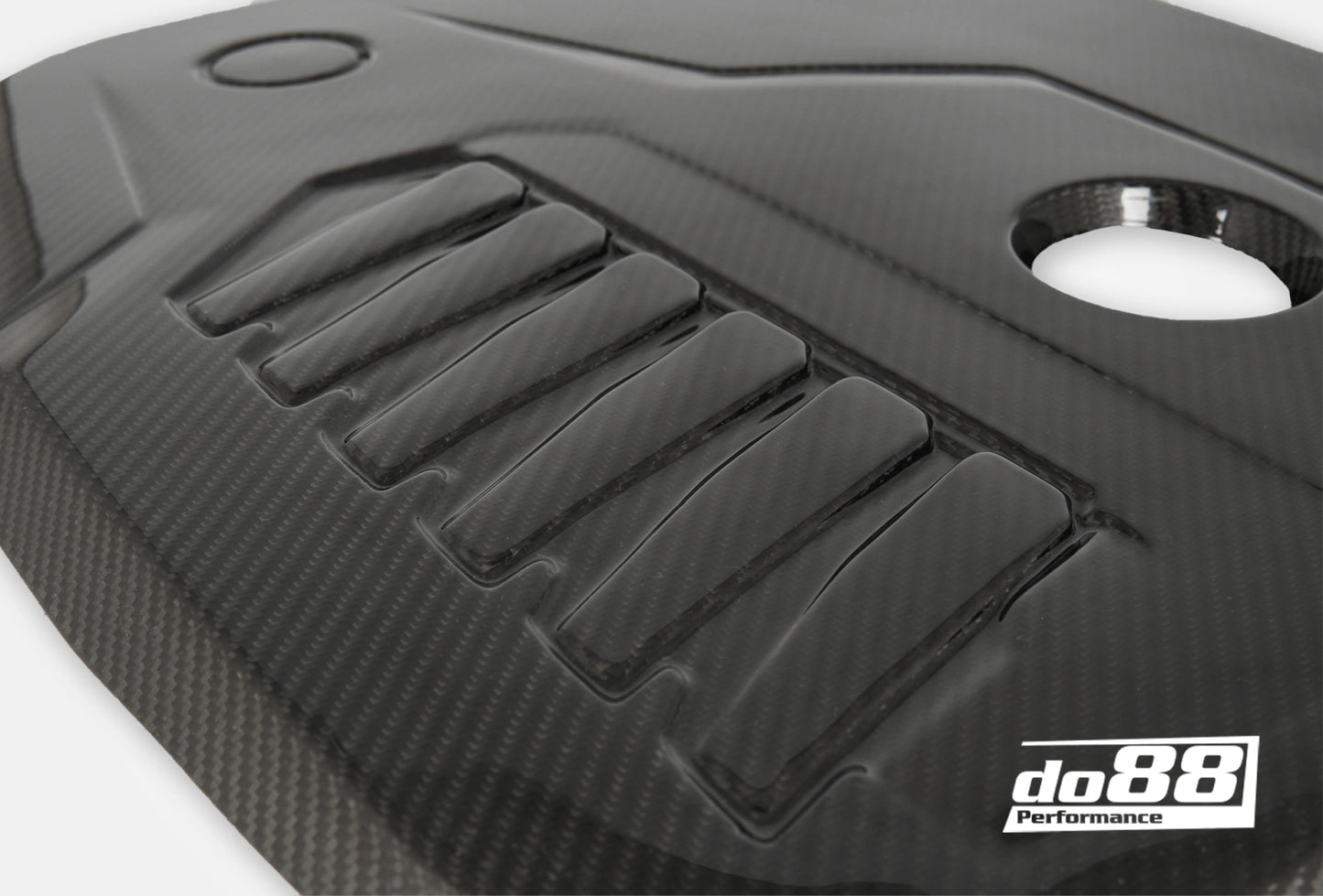 Carbon Fiber Engine Cover – BMW G-Series (B58 Gen 2)