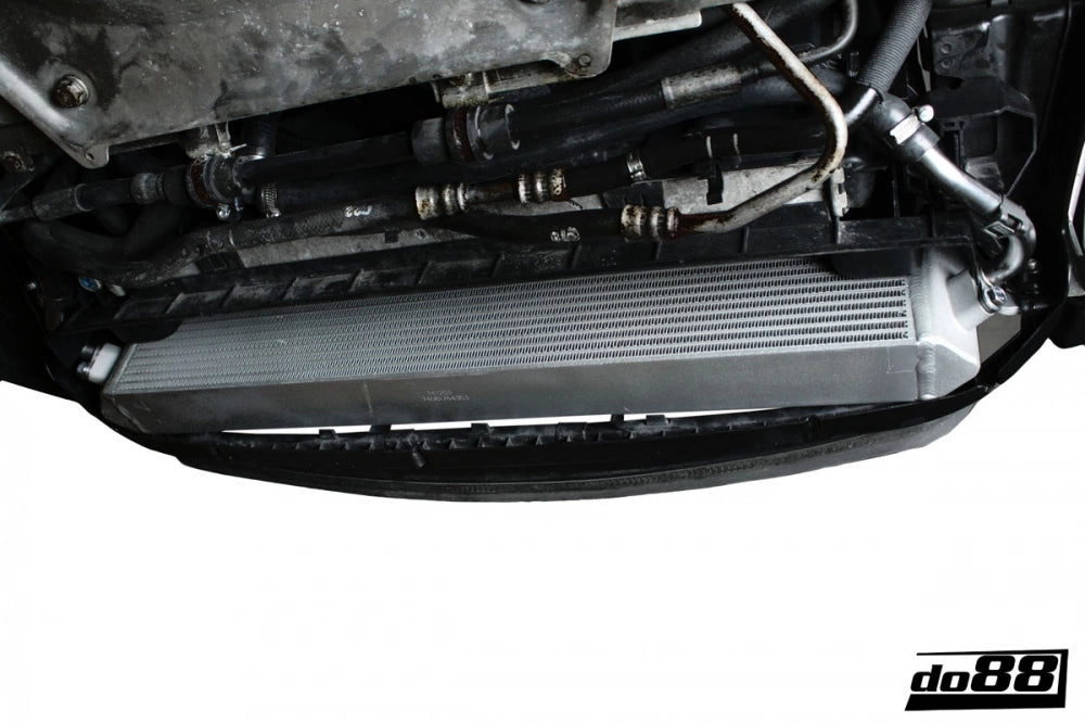 BMW M3 E90 E92 Engine oil cooler Racing