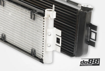 do88 Engine oil cooler สำหรับ BMW S58 G8X M2/M3/M4 (2021+)