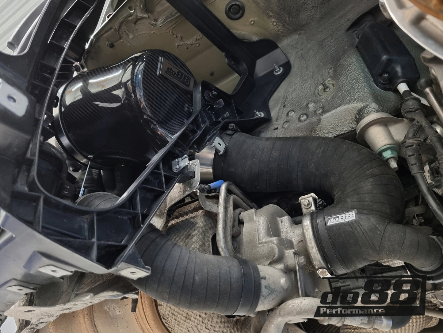 do88 Turbo Inlet Hoses – Porsche 911 Turbo / Turbo S (992)